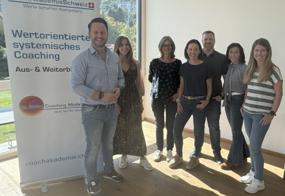 Diplom wertorientierter systemischer Coach & BeraterIn