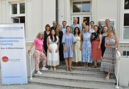 Diplom wertorientierter systemischer Coach & BeraterIn